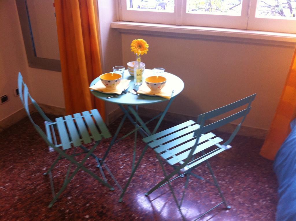 Out Of Time Bed & Breakfast Roma Oda fotoğraf